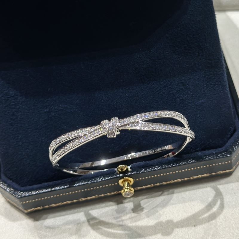 CHAUMET